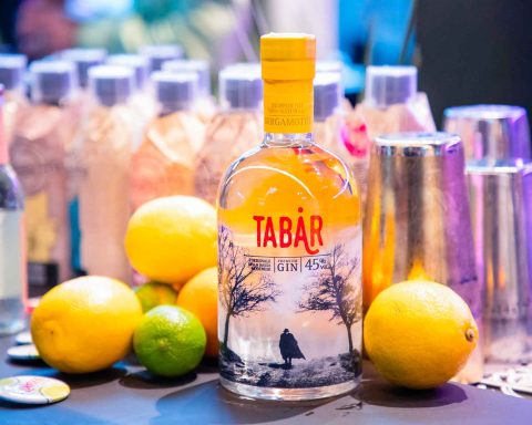 Gin Tabar Bergamotto, nato da un’antica ricetta della distilleria Casoni